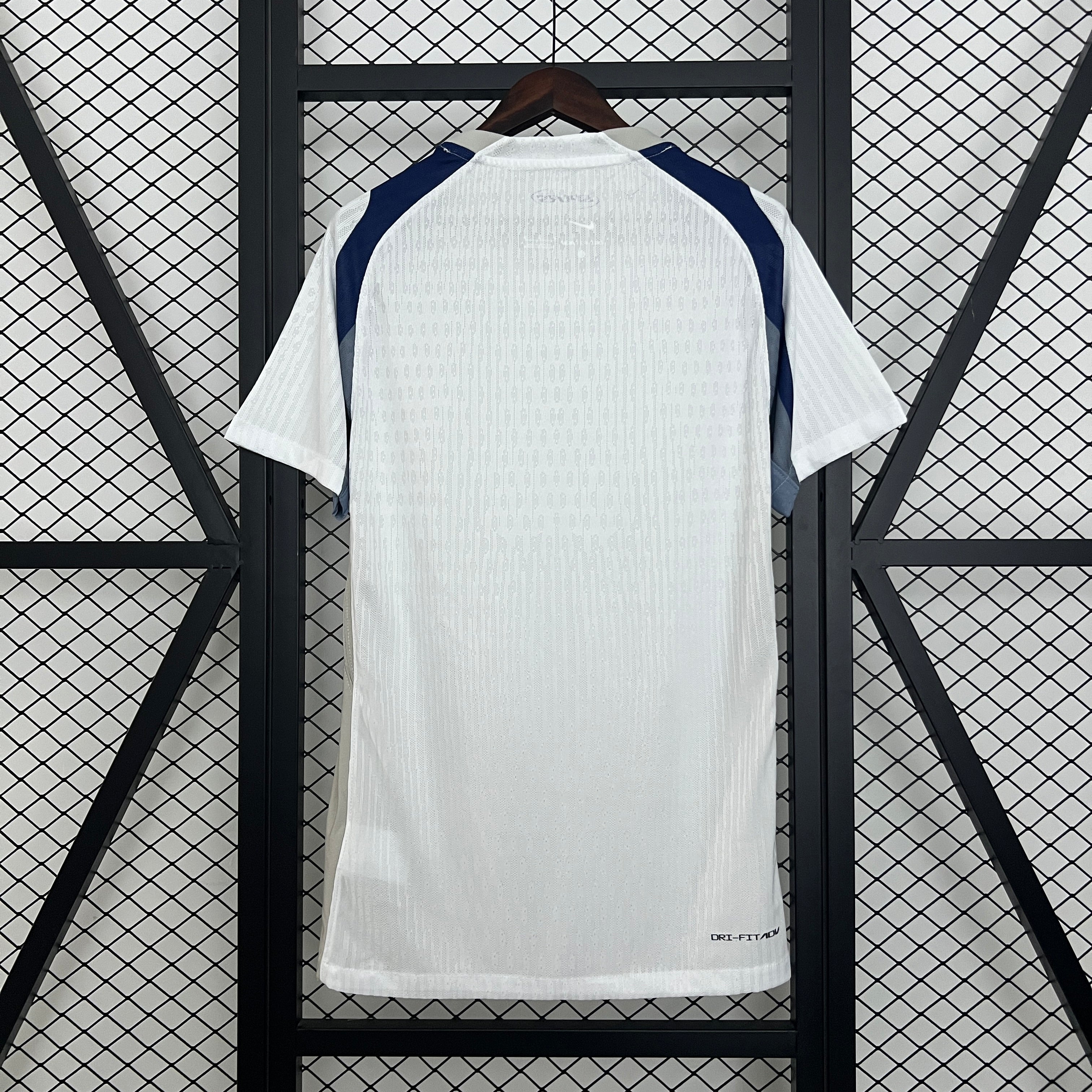 Tottenham Domicile 25/26
