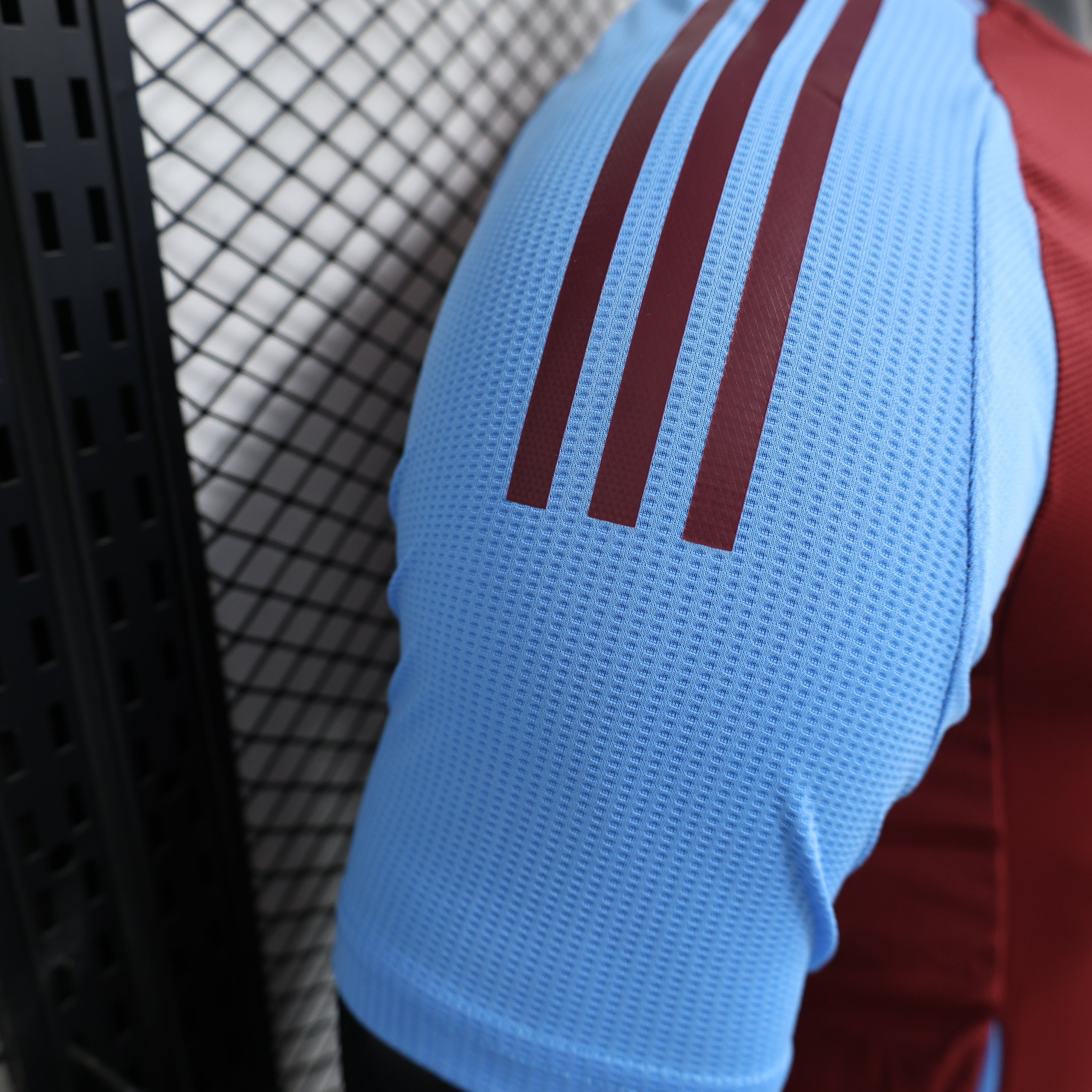 Aston Villa Casa 24/25 - Versione Giocatore