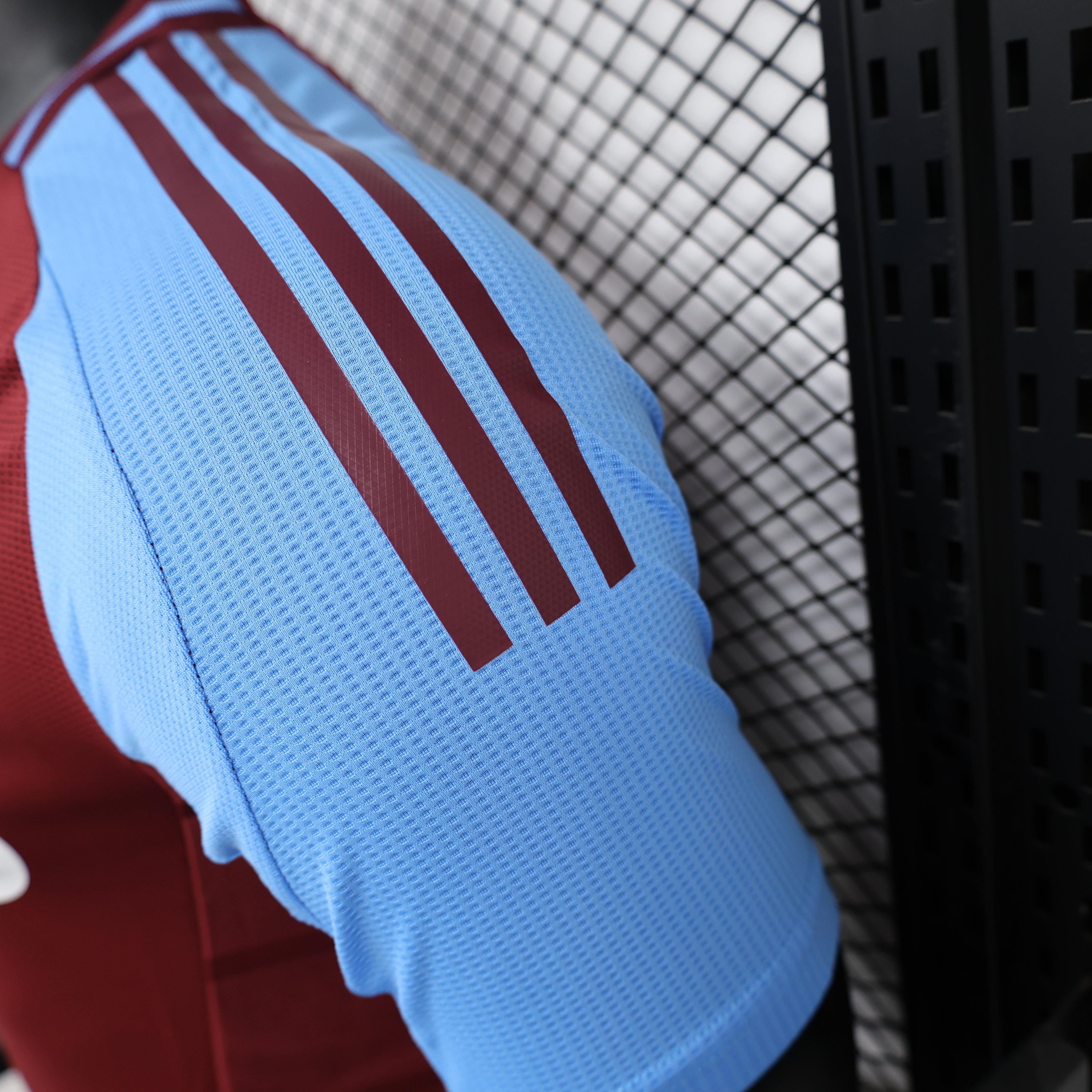 Aston Villa Casa 24/25 - Versione Giocatore