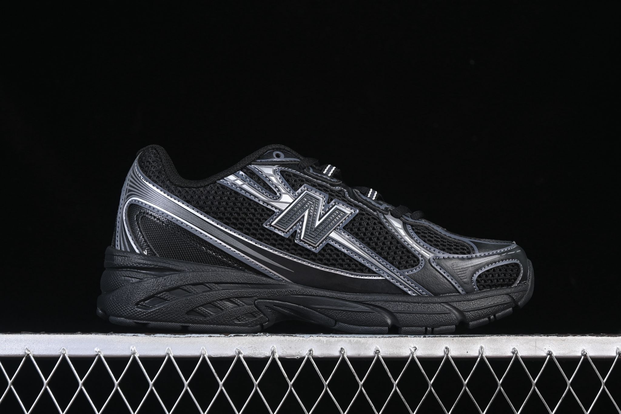 NB 740 Black