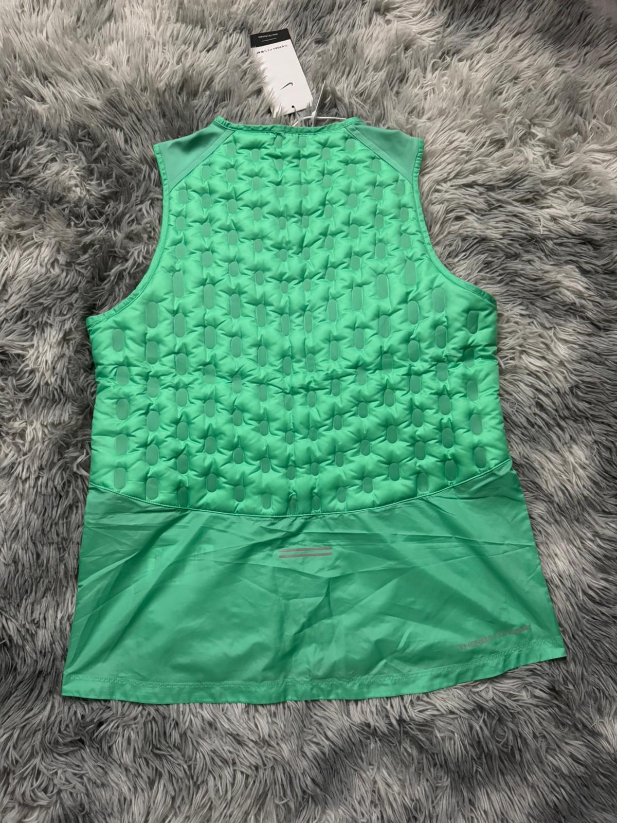 Nike running thermafit ADV green