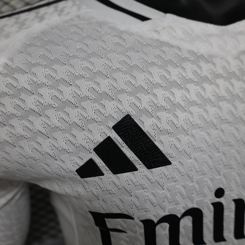 Real Madrid Casa 24/25 - Versione Giocatore Maniche Lunghe