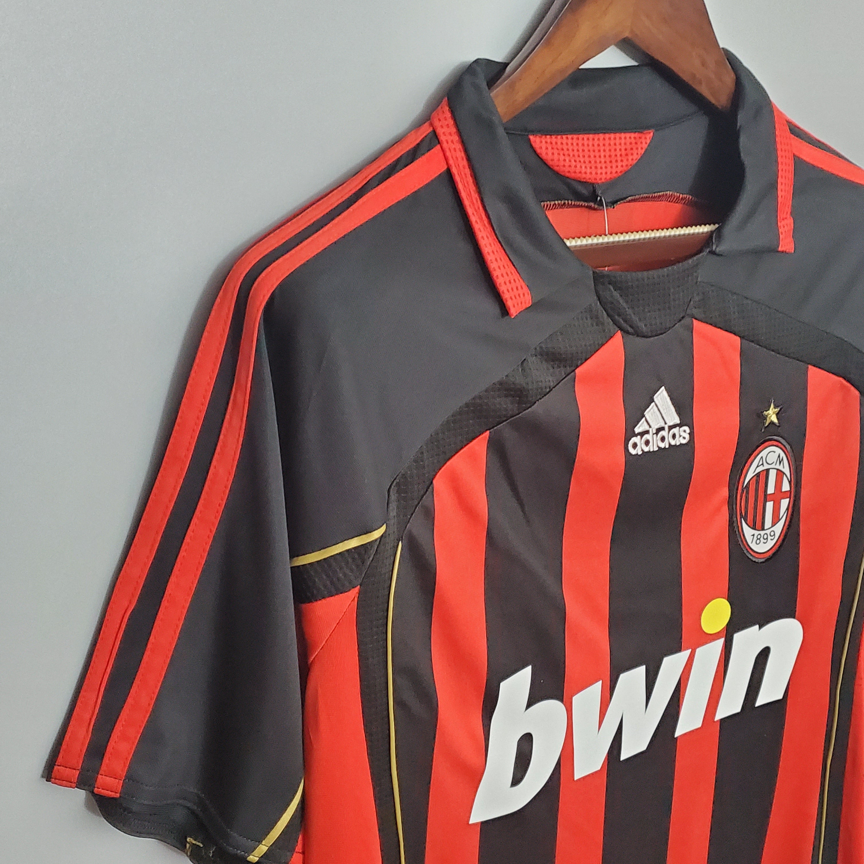 Rétro Milan Home 06/07