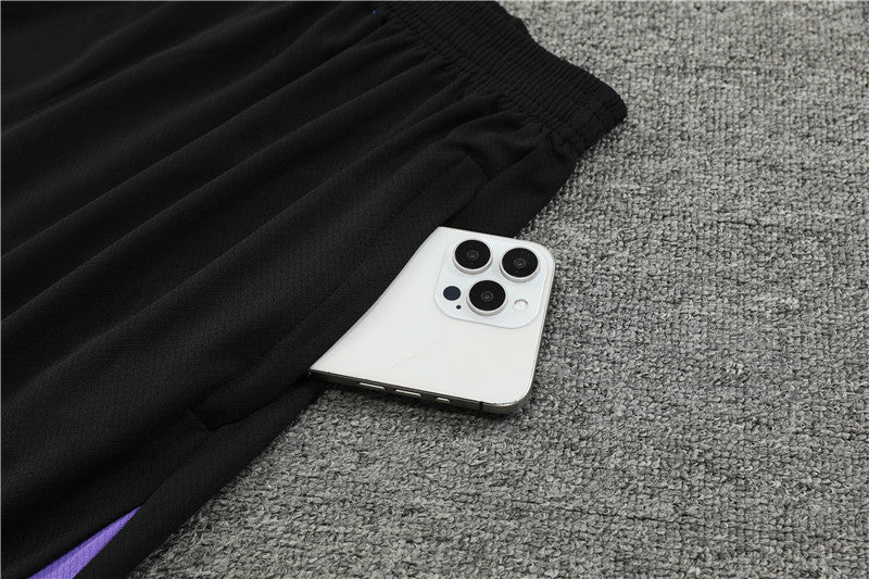 Completo Inghilterra