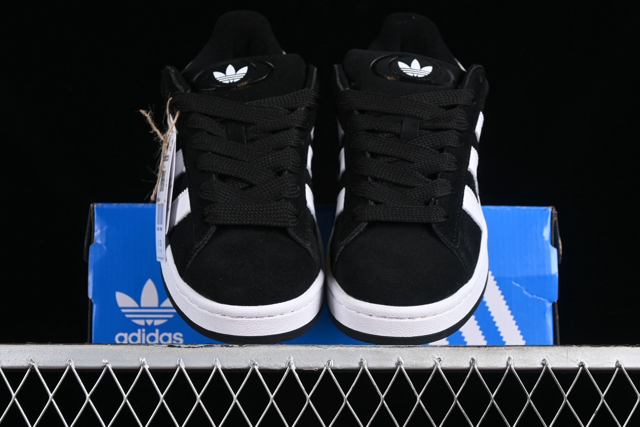 Adidas campus 00s black and white