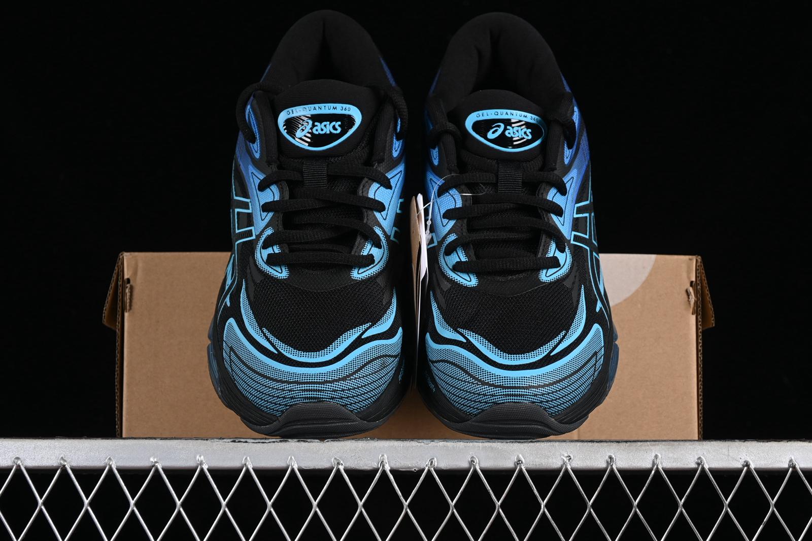 Quantum 360 Black and Blue