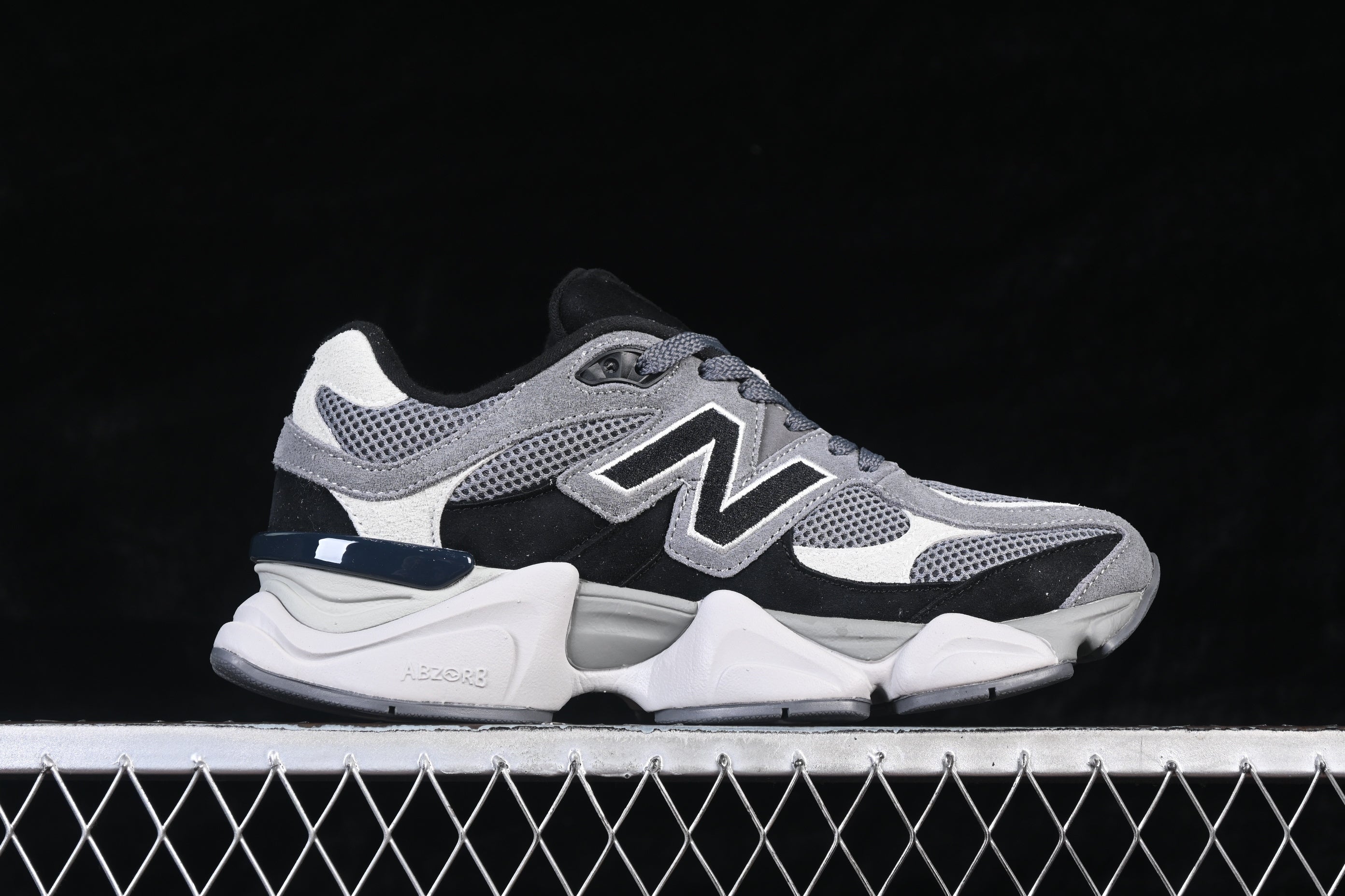 NB 9060 Grey