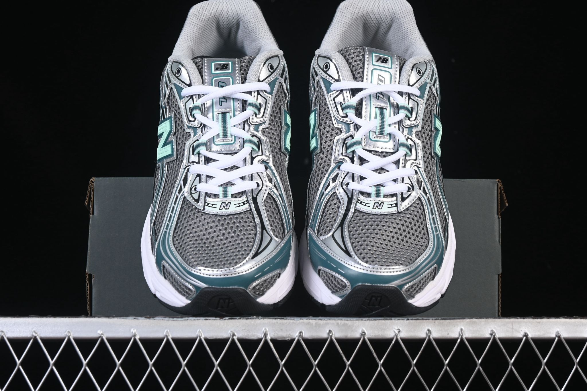 NB 740 Grey and Green