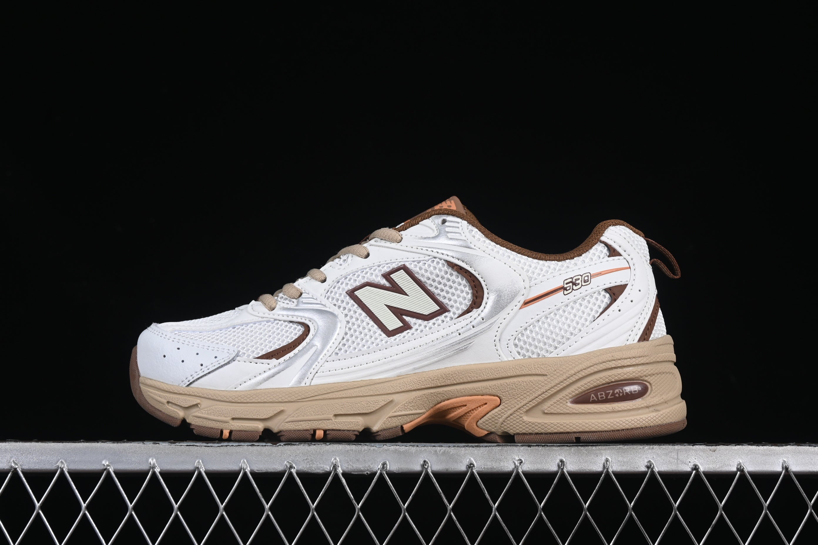 NB 530 White and Brown