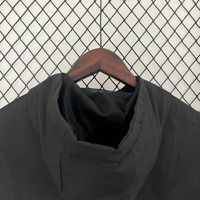 Veste noire Jordan 2024