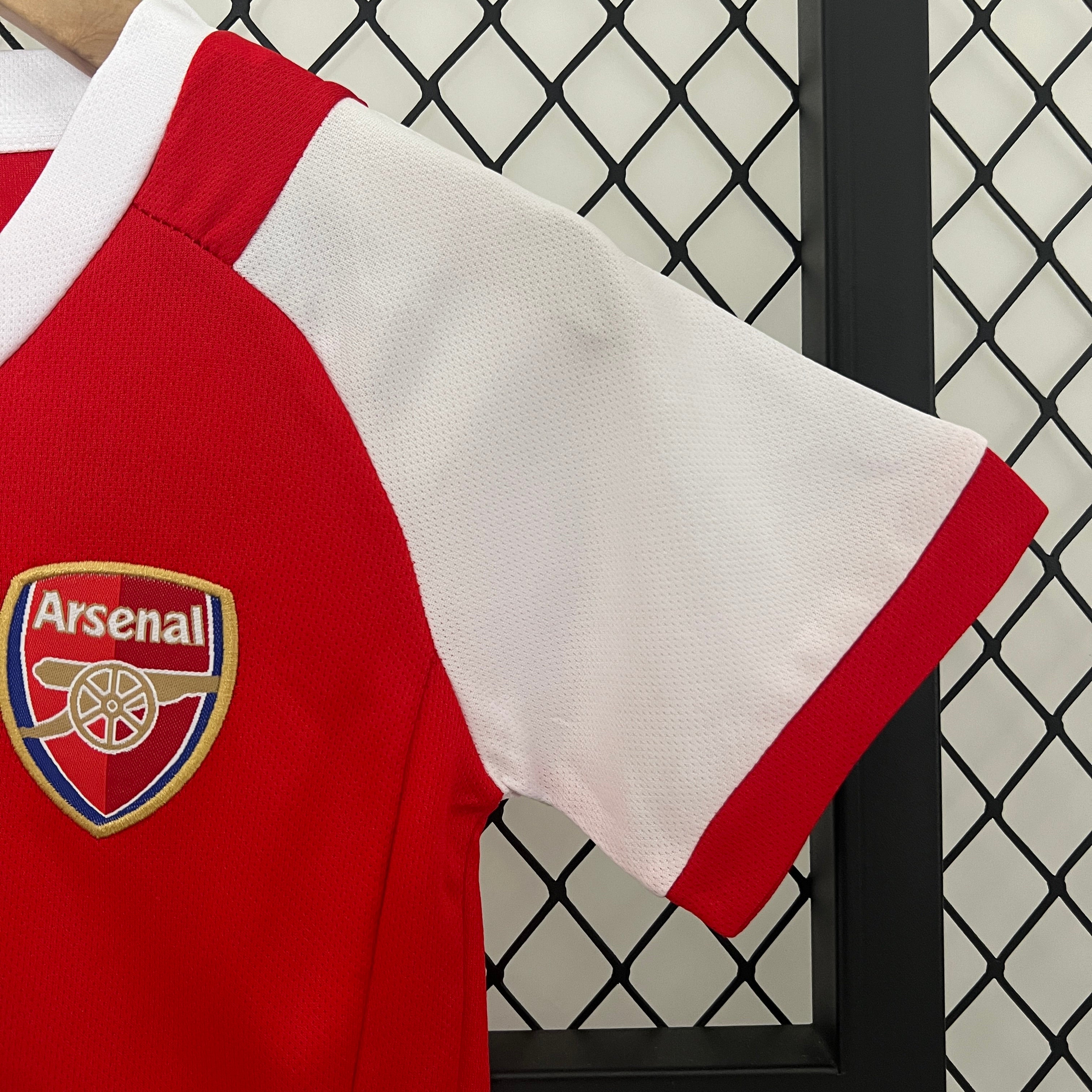 Arsenal Casa 02/04 - Bambino (pantaloncini inclusi)
